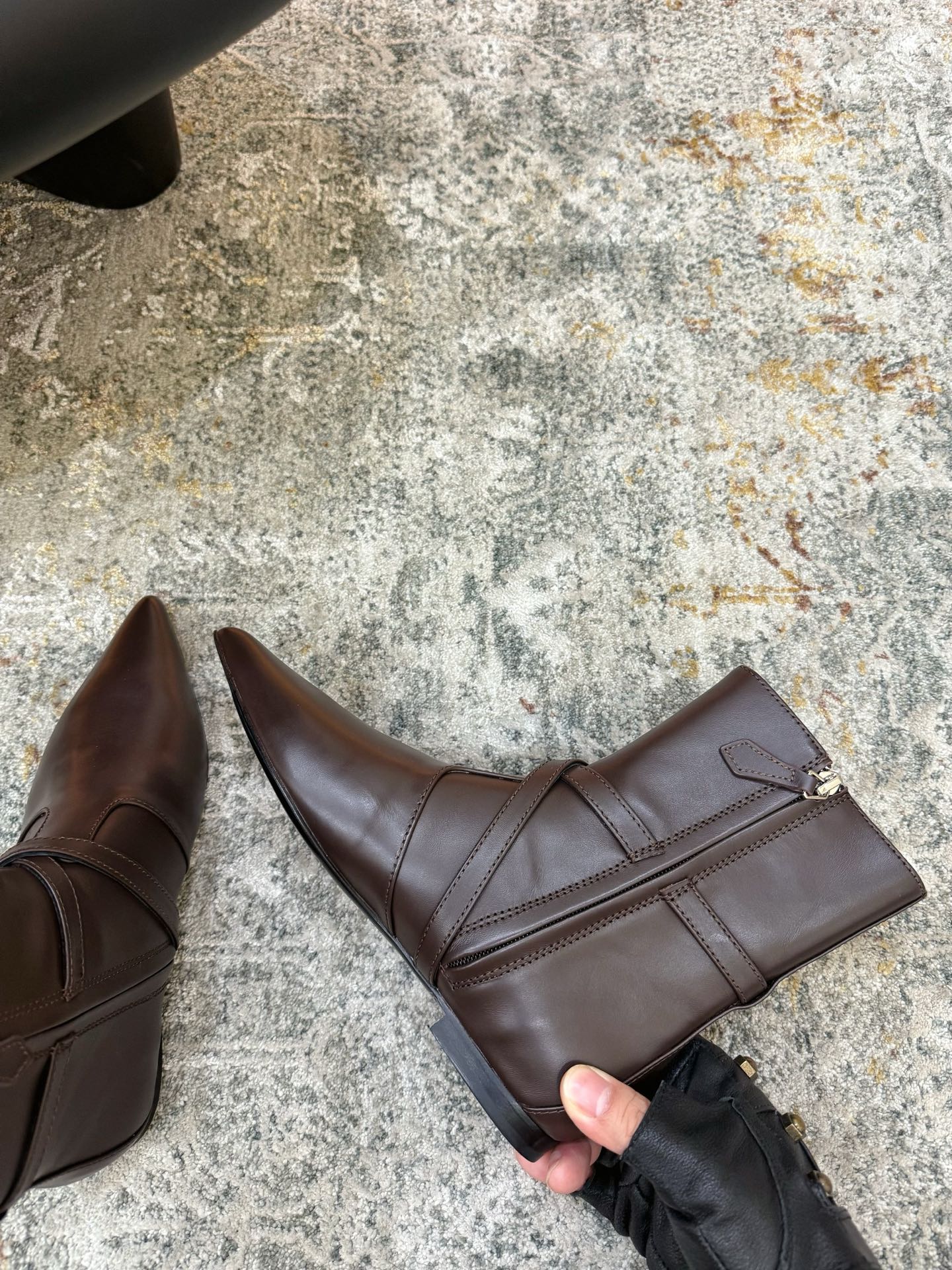 HM 26S FLAT ANKLE BOOTS IN DARK BROWN CALFSKIN