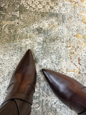 HM 26S POINTED-TOE ANKLE BOOTS 35 MM IN DARK BROWN CALFSKIN