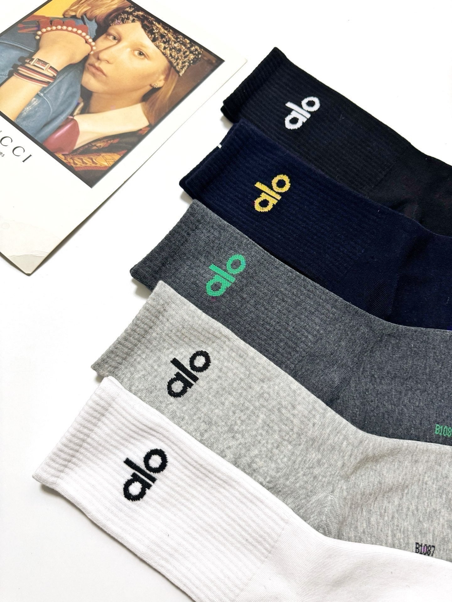ALO 26S CREW SOCKS 189439 (1 BOX)