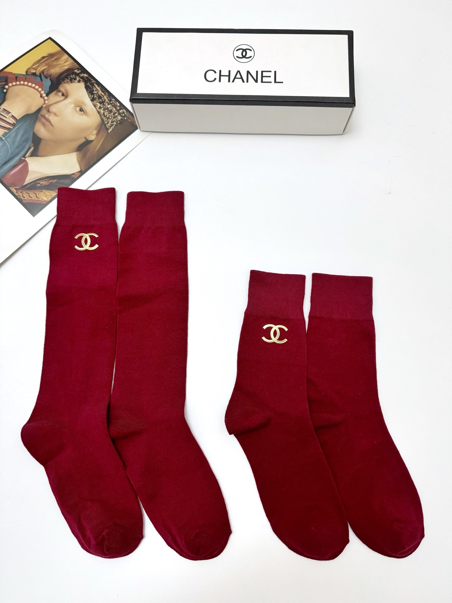CHANEL 26S CREW SOCKS 397279 (1 BOX)