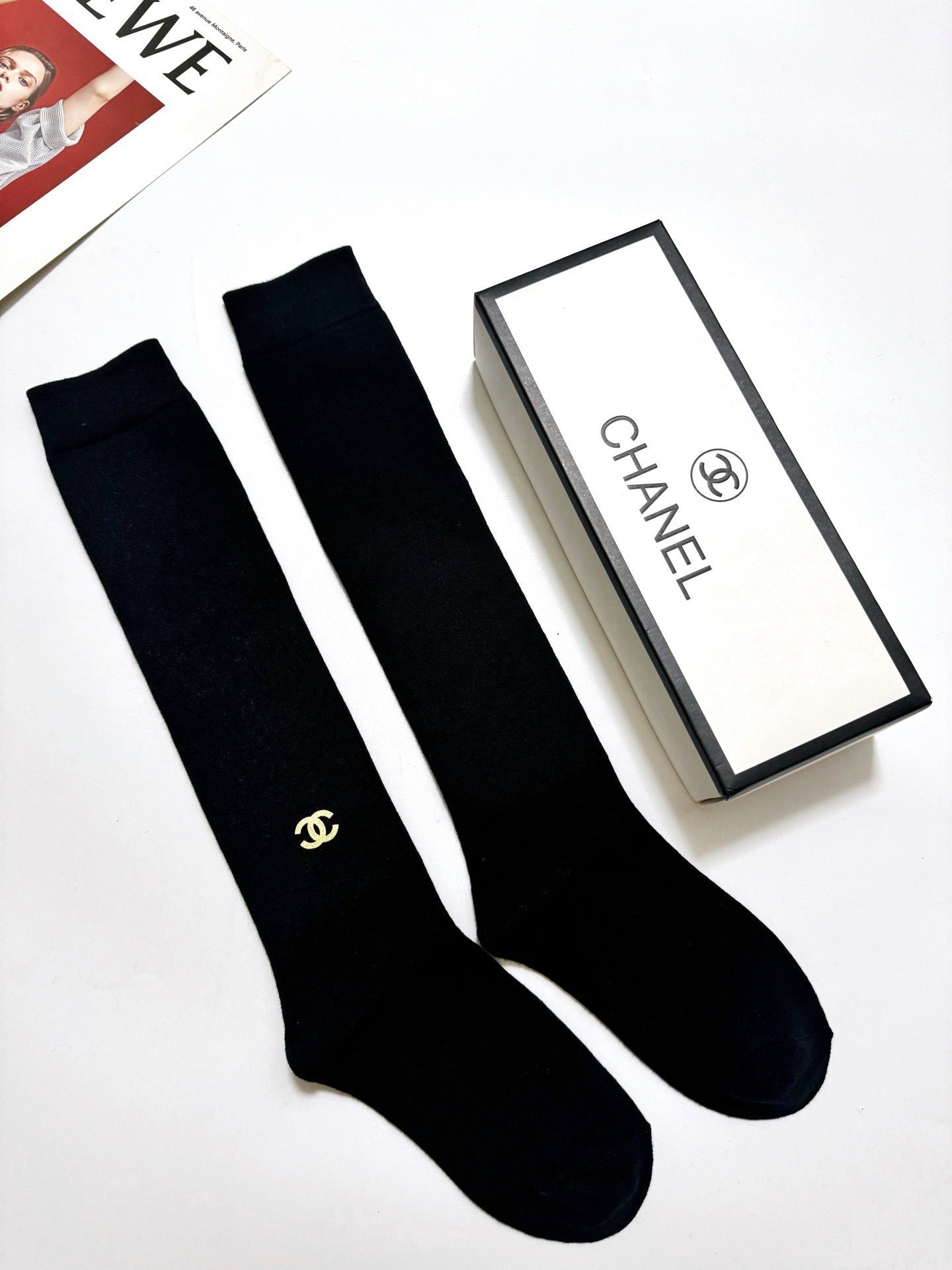 CHANEL 26S CREW SOCKS 403618 (1 BOX)