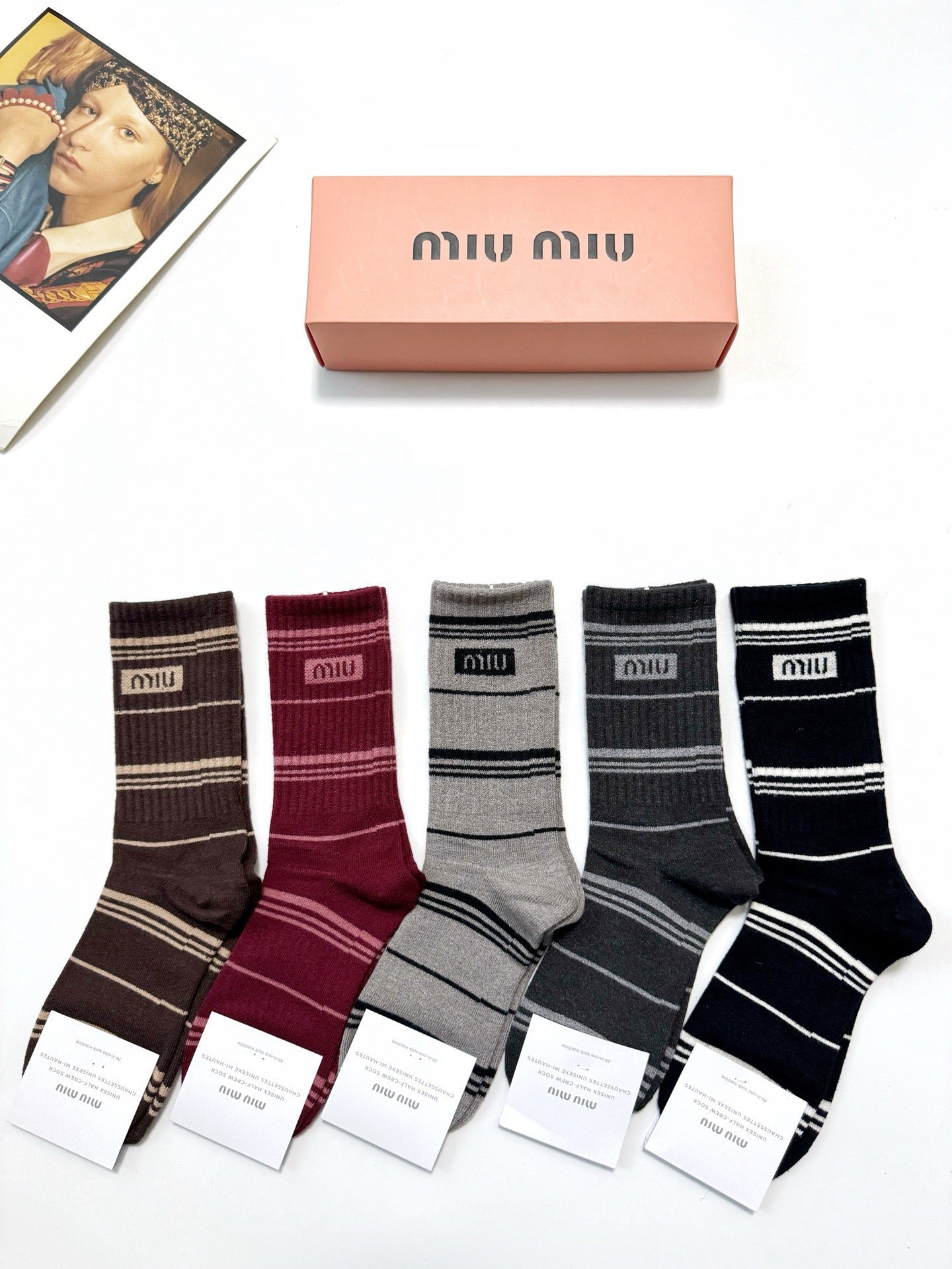 MIUMIU 26S CREW SOCKS 403632 (1 BOX)
