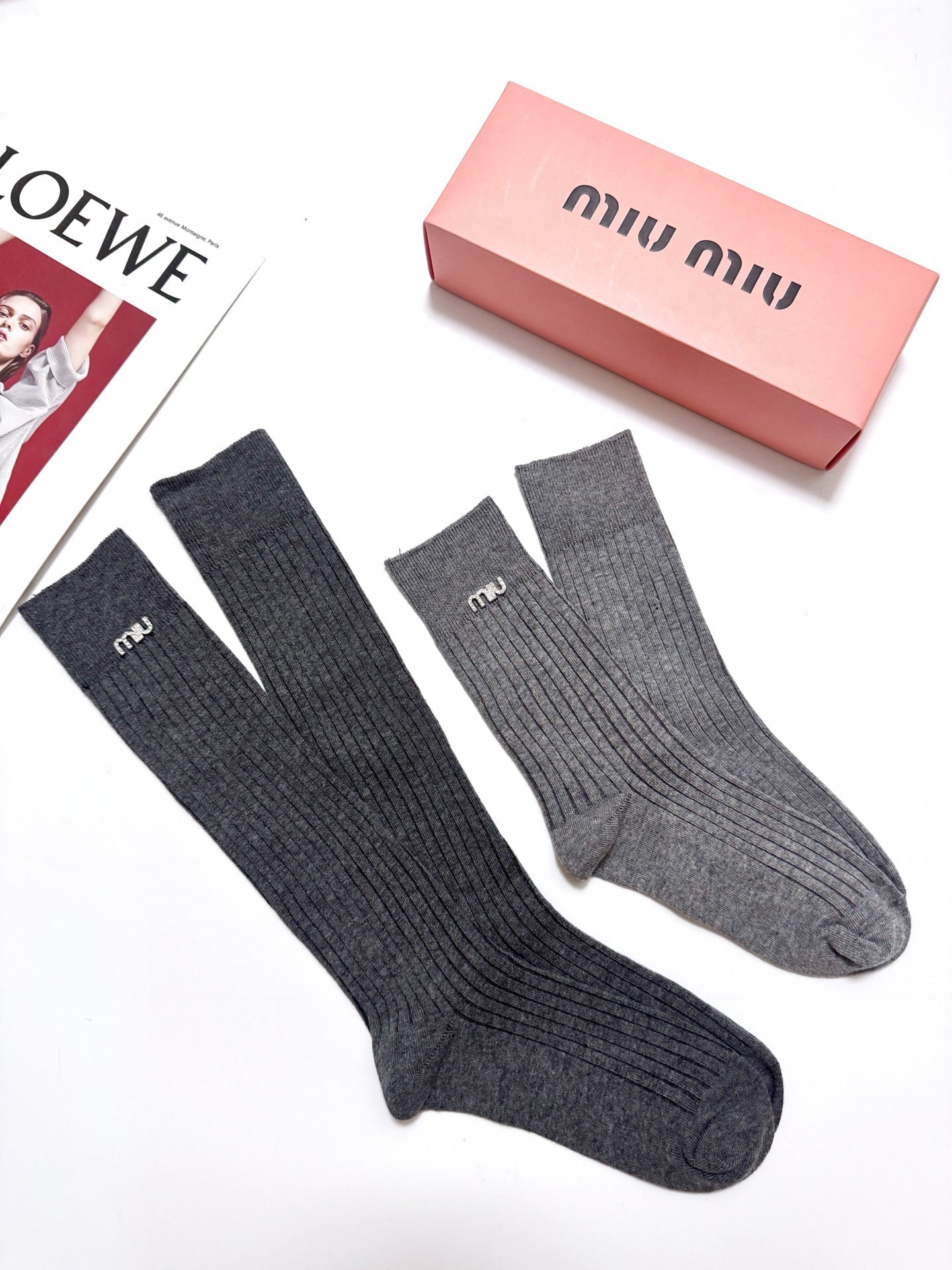 MIUMIU 26S CREW SOCKS 410302 (1 BOX)