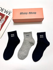 MIUMIU 26S ANKLE SOCKS 412434 (1 BOX)