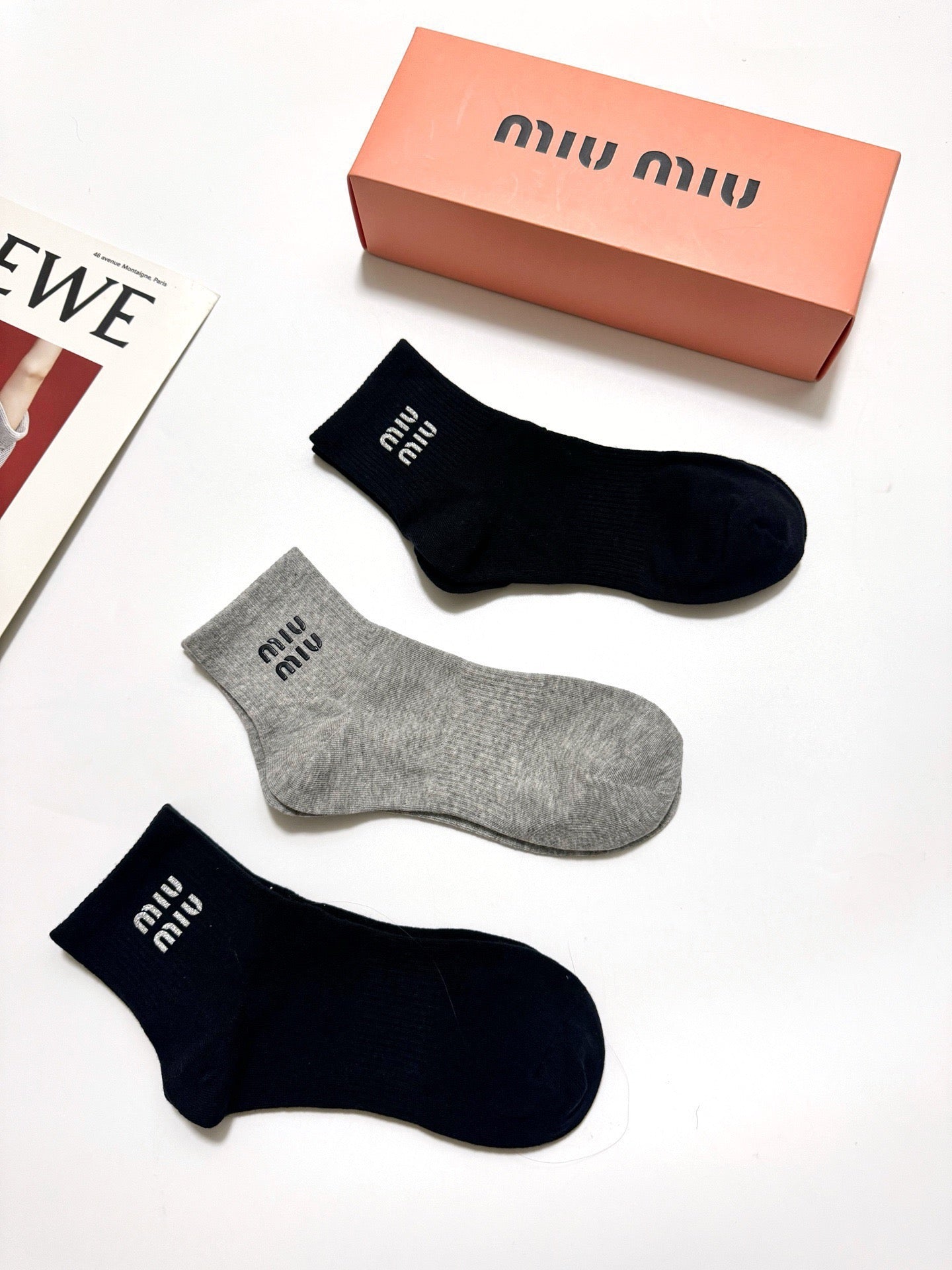 MIUMIU 26S ANKLE SOCKS 412434 (1 BOX)