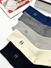 CHANEL 26S CREW SOCKS 412435 (1 BOX)