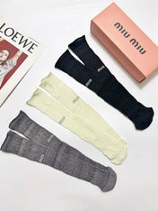 MIUMIU 26S CREW SOCKS 413929 (1 BOX)