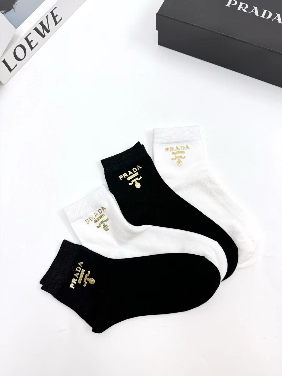 PRADA 26S ANKLE SOCKS 423092 (1 BOX)
