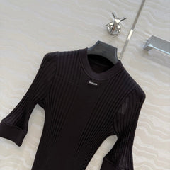 MIUMIU SHORT-SLEEVE SWEATER STYLE 838