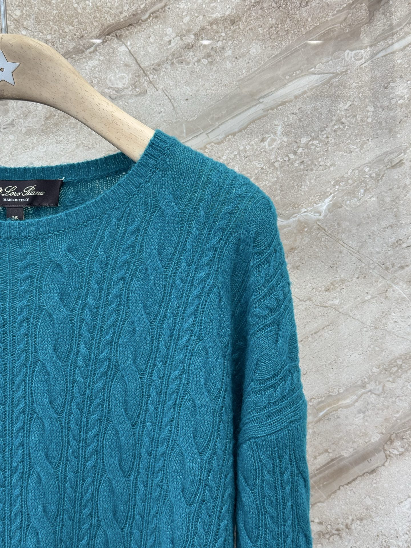 LORO PIANA 26S LONG CABLE-KNIT SWEATER 902