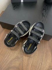 SANDAL 25S LOGO IN BLACK LAMBSKIN