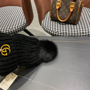 BEANIE HAT IN BLACK WOOL 403394