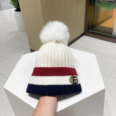 BEANIE HAT IN COLORFUL WOOL 434724