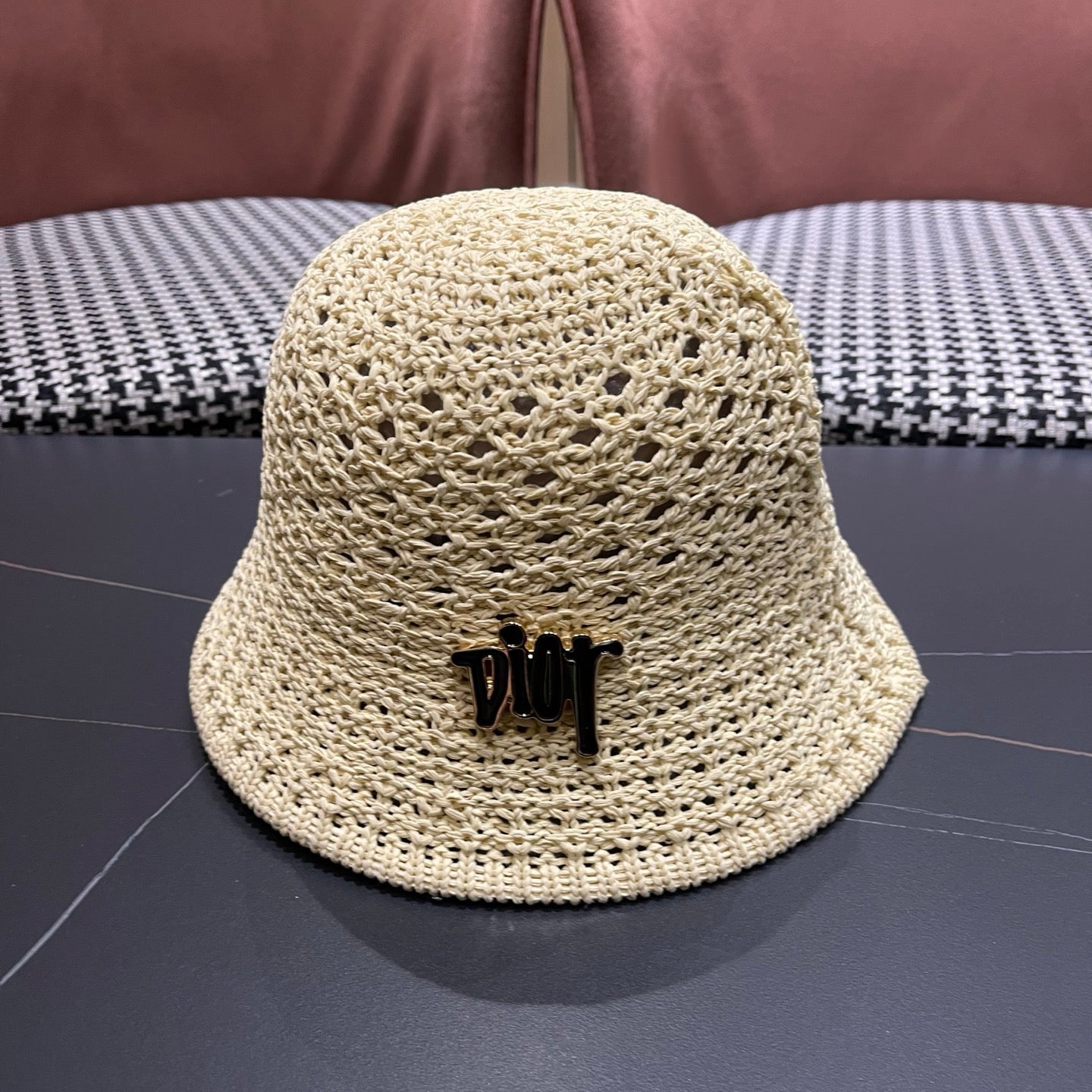 DIOR 26S CROCHET STRAW BUCKET HAT STYLE 219