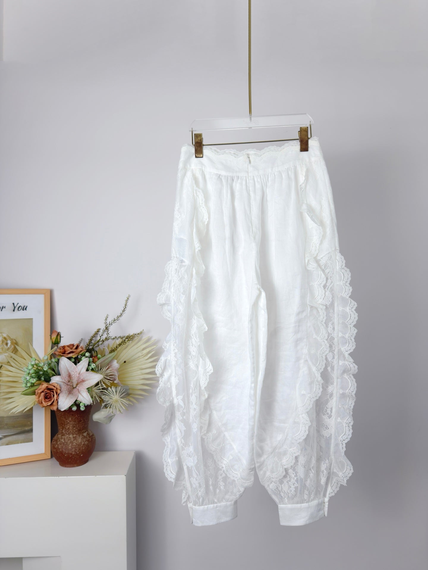 ZIMMERMANN 26S LACE RUFFLE BLOOMER PANTS 237