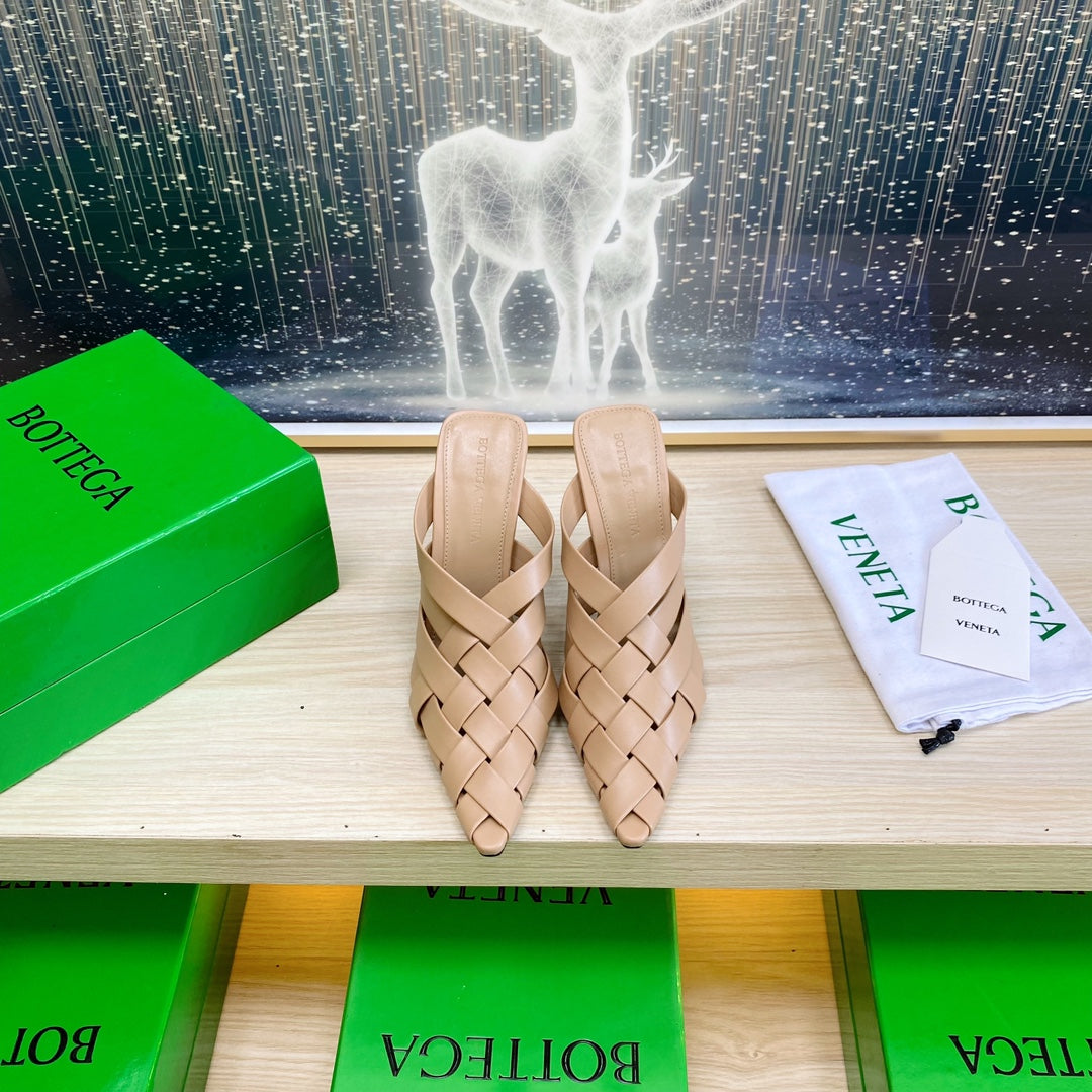 ALFIE LEATHER HIGH MULES IN CAMEL BEIGE CALFSKIN WITH WOVEN DESIGN