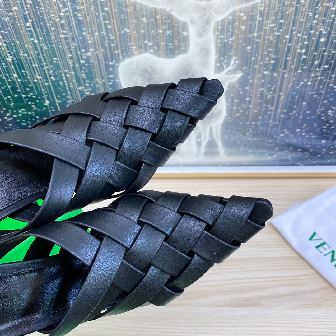 ALFIE LEATHER HIGH MULES IN BLACK CALFSKIN WITH WOVEN DESIGN