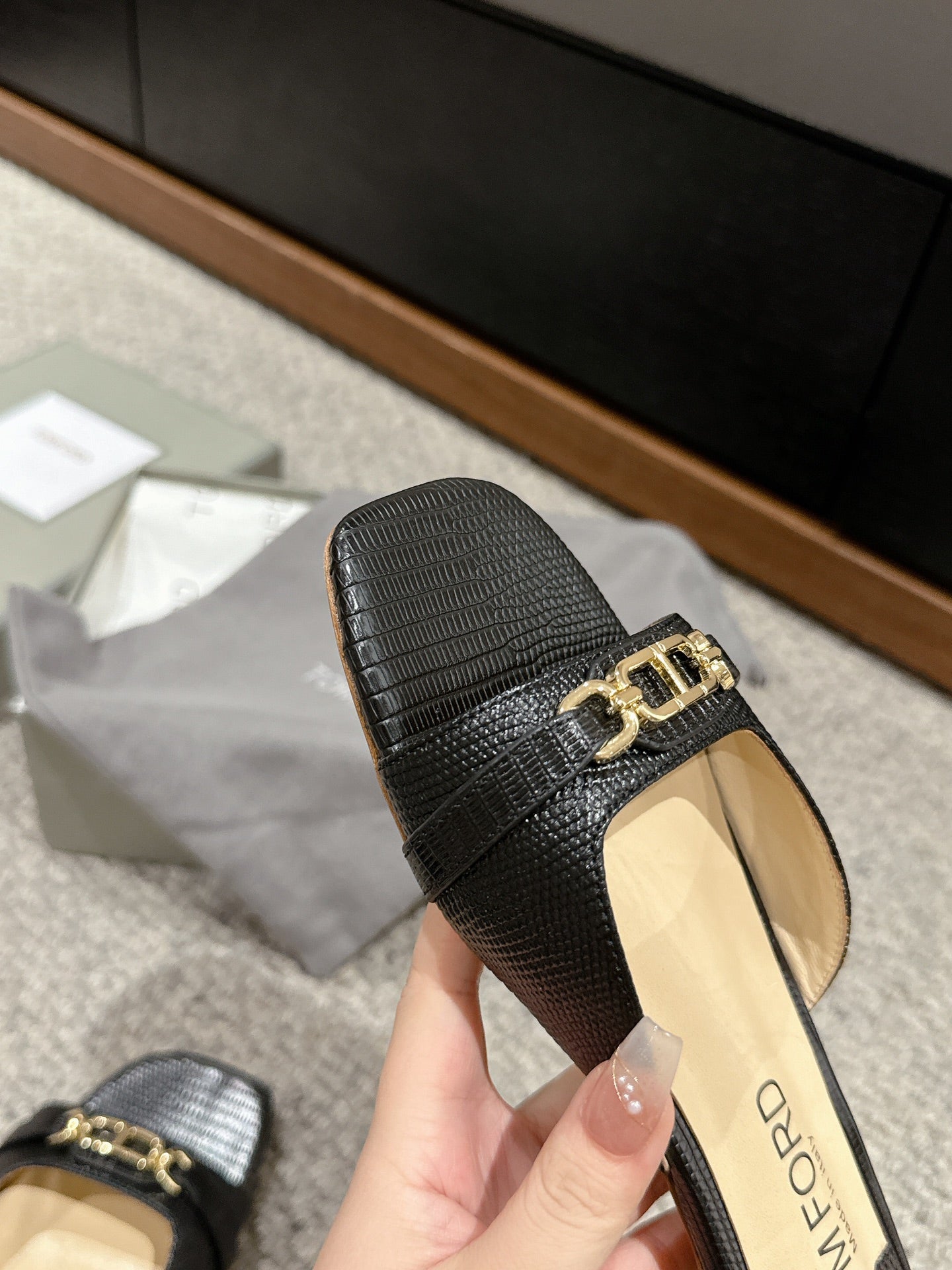 WHITNEY SLIDE IN BLACK CROCODILE LEATHER