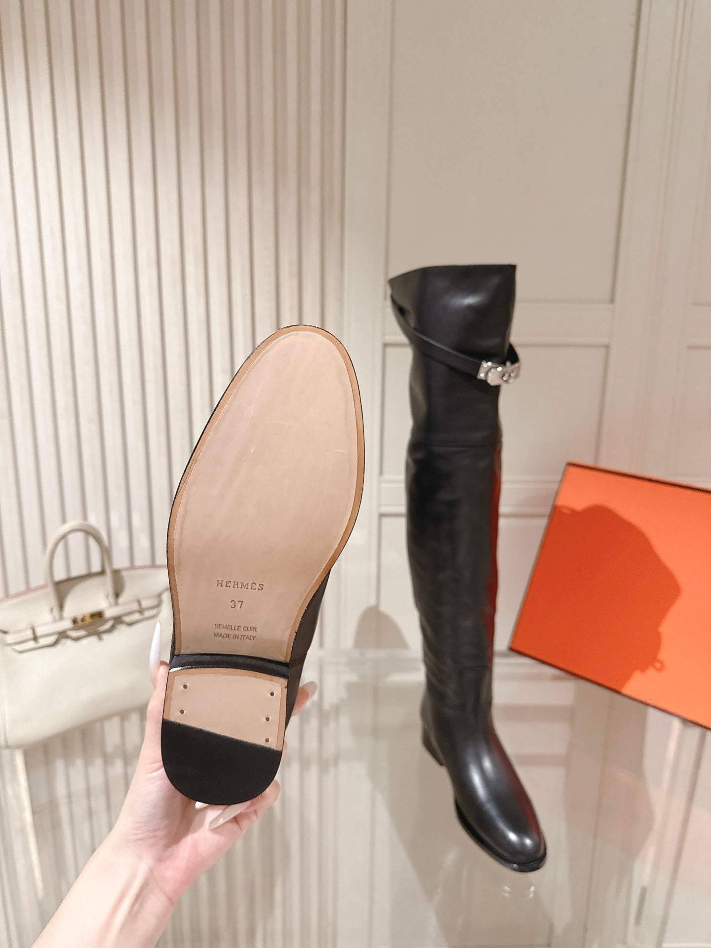 HM 26S OVER THE KNEE BOOTS IN BLACK CALFSKIN