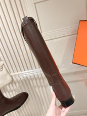 HM 26S TALL FLAT BOOTS IN DARK BROWN CALFSKIN