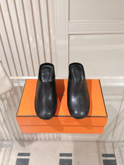 HM 26S HEEL MULES 65 MM IN BLACK CALFSKIN