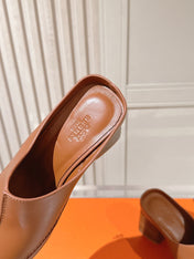 HM 26S HEEL MULES 65 MM IN LIGHT BROWN CALFSKIN