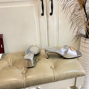 GUCCI 26S HIGH-HEELED SANDALS IN SILVER CALFSKIN WITH GOLD HARDWARE