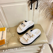 LV 26S WEDGE SLIDES 45 MM IN WHITE CALFSKIN