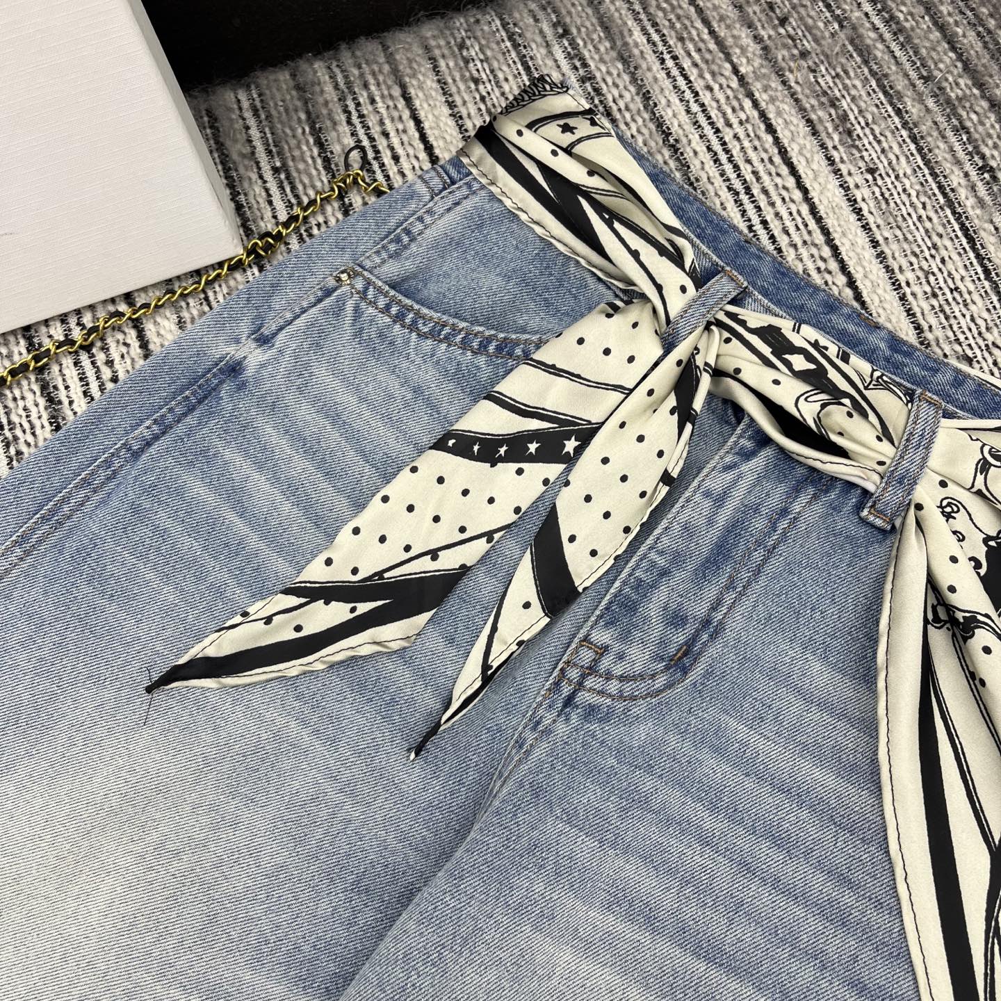 HERMES 26S STRAIGHT-LEG JEANS 796