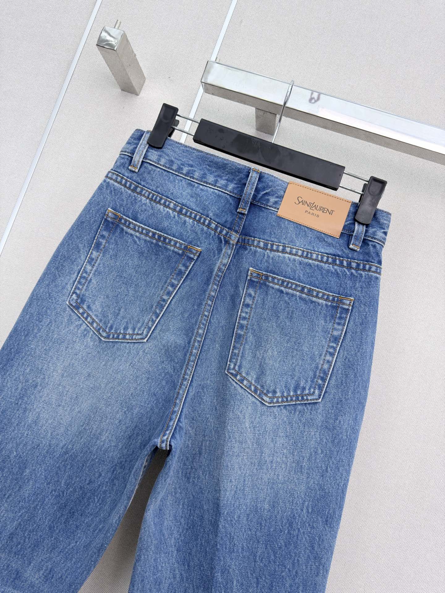 YSL 26S WIDE-LEG JEANS 472