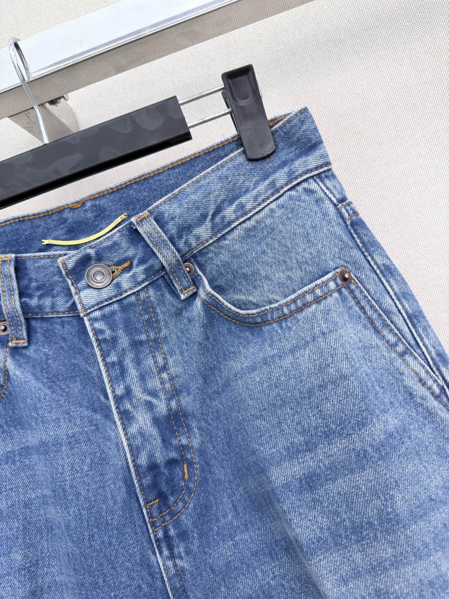 YSL 26S WIDE-LEG JEANS 472
