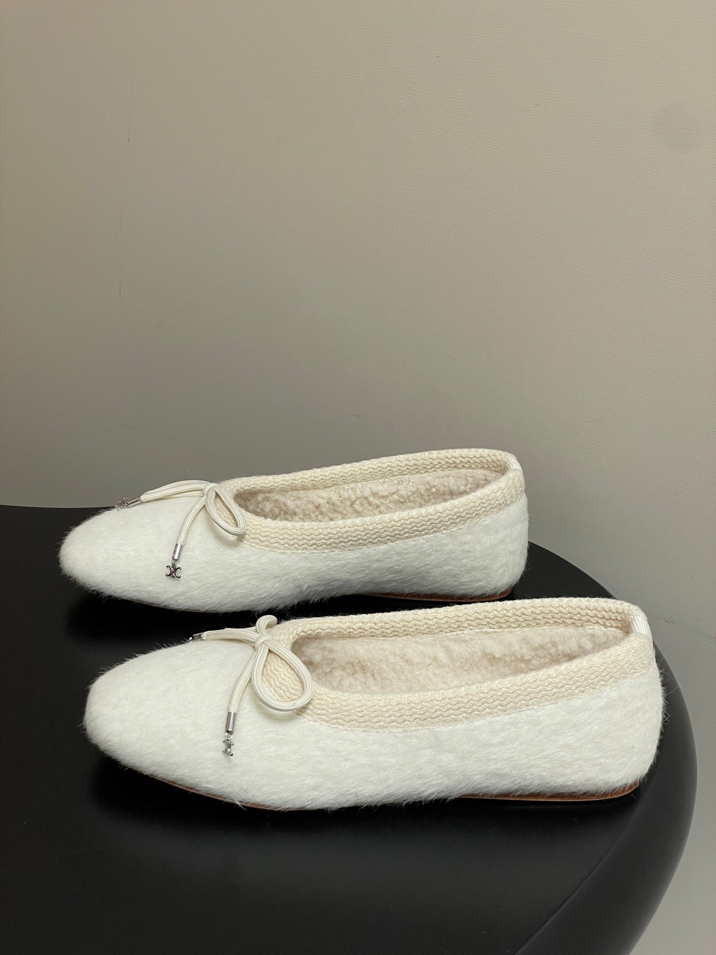 CELINE 26S BALLET FLATS IN WHITE WOOL WITH BOW STYLE 2