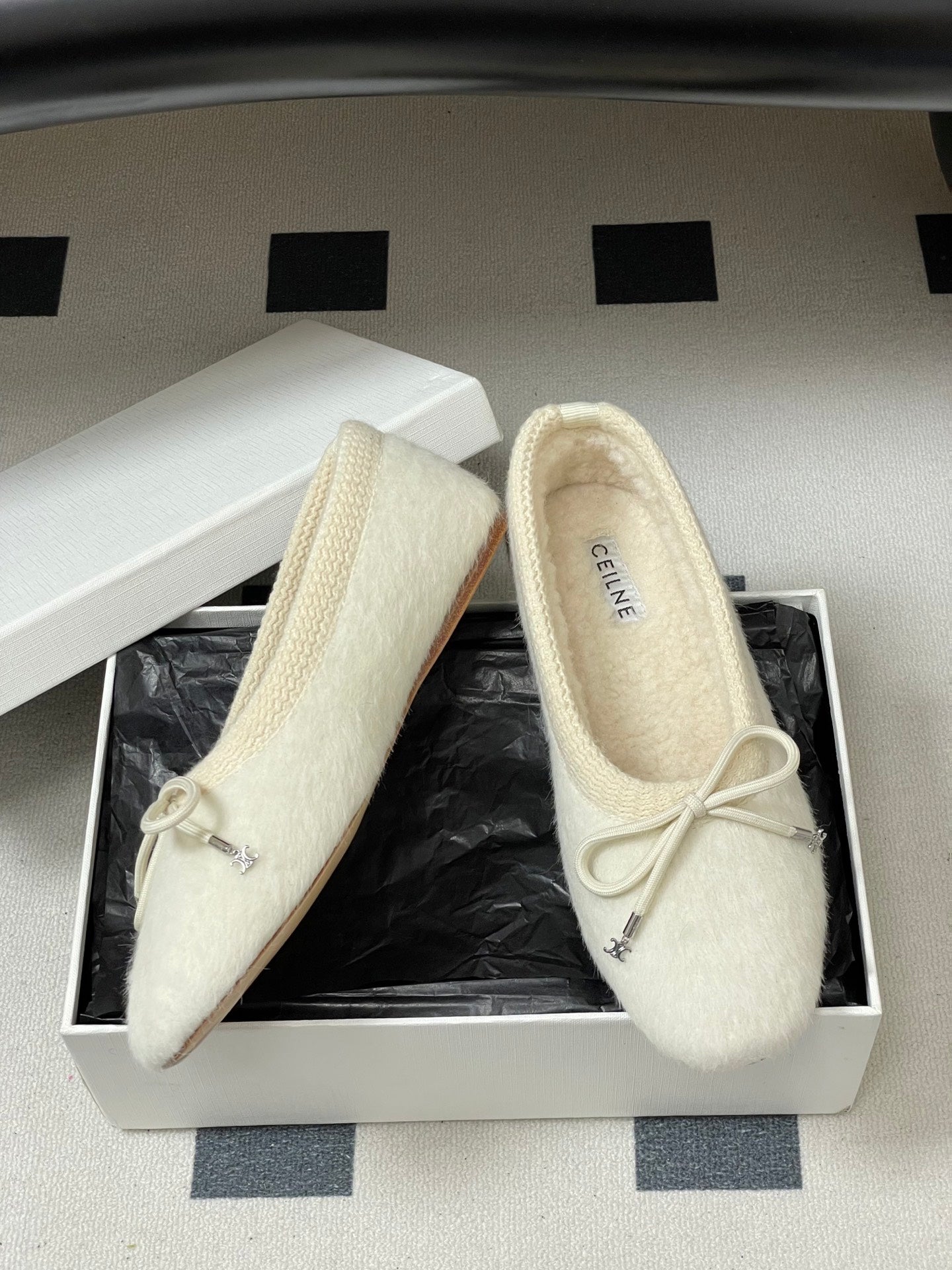 CELINE 26S BALLET FLATS IN WHITE WOOL WITH BOW STYLE 2
