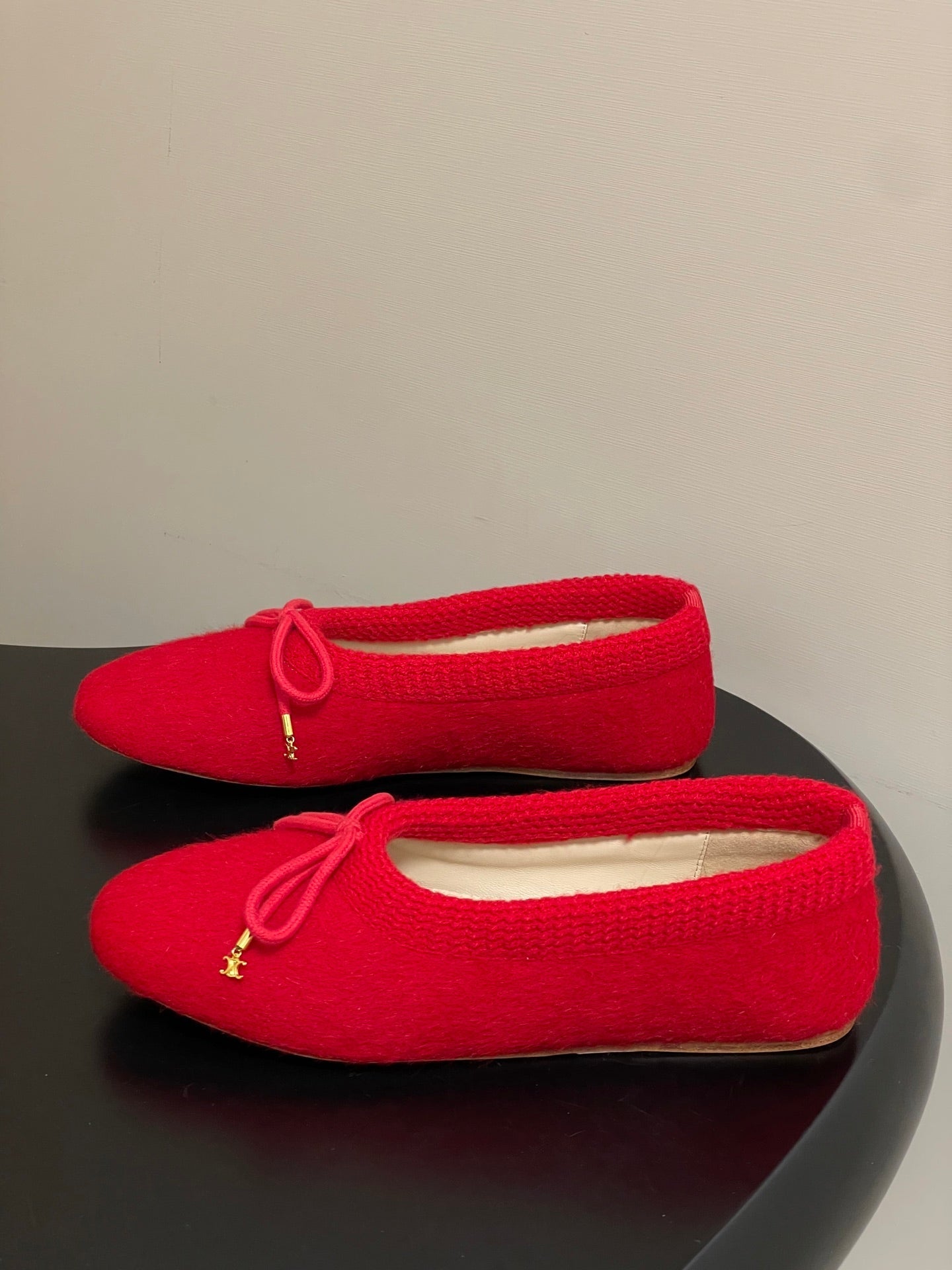 CELINE 26S BALLET FLATS IN RED WOOL WITH BOW