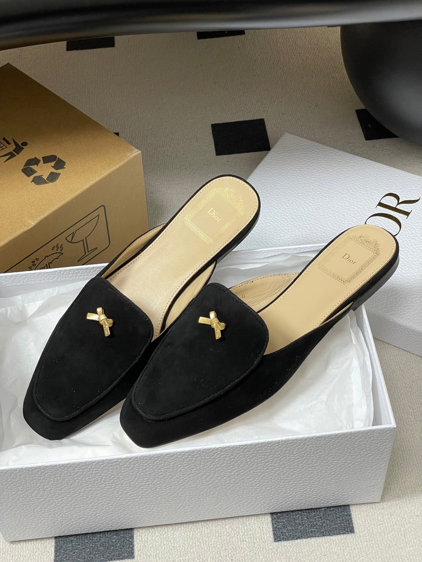DIOR 26S MULES IN BLACK SUEDE WITH BOW
