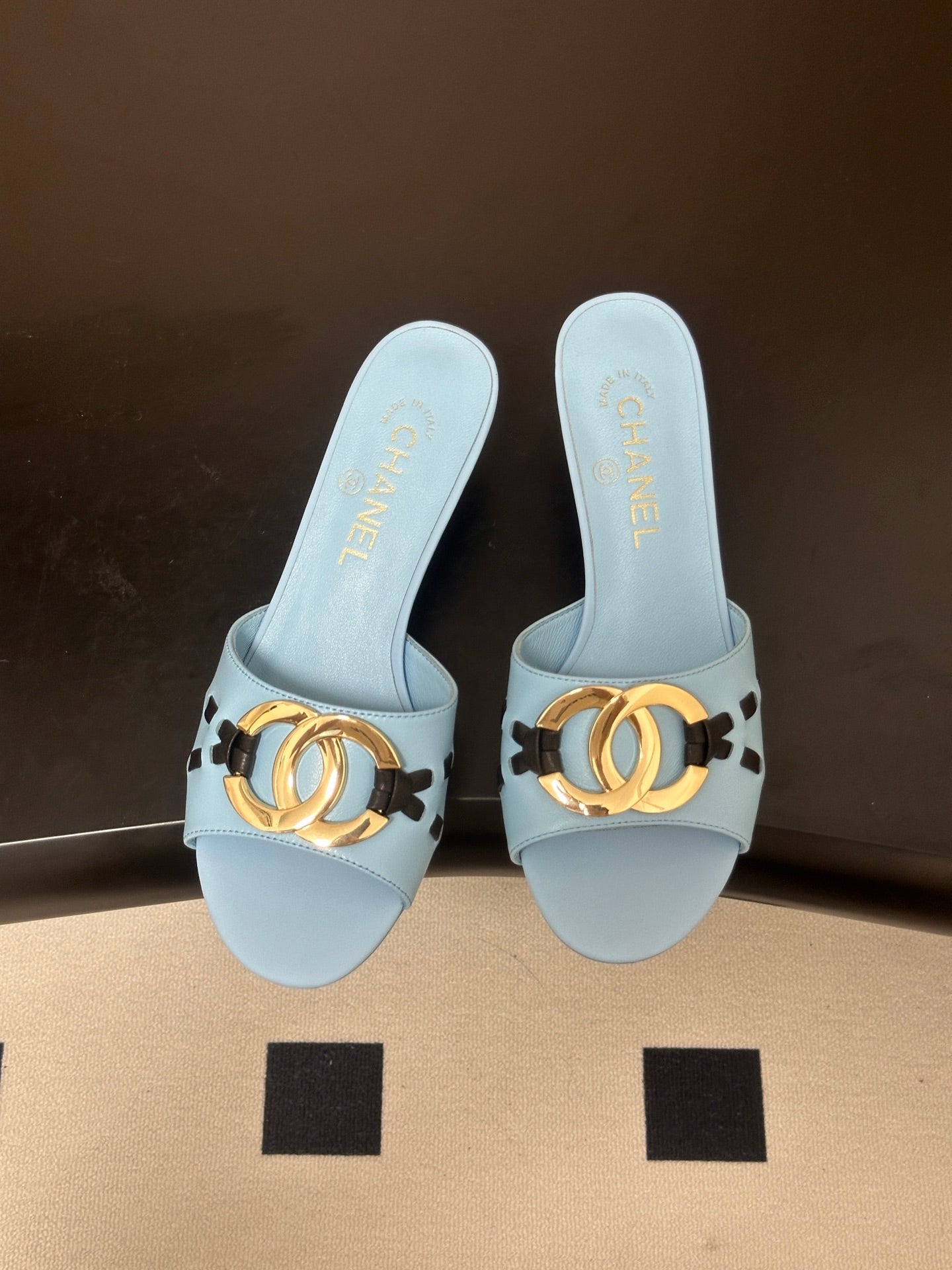 CHANEL 26S HIGH HEEL MULE IN LIGHT BLUE LAMBSKIN WITH GOLD TONE CC LOGO