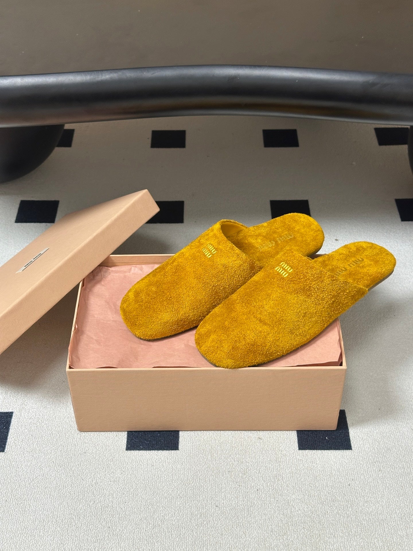 MIUMIU 26S MULE LOAFERS IN OCHRE YELLOW SUEDE LOGO