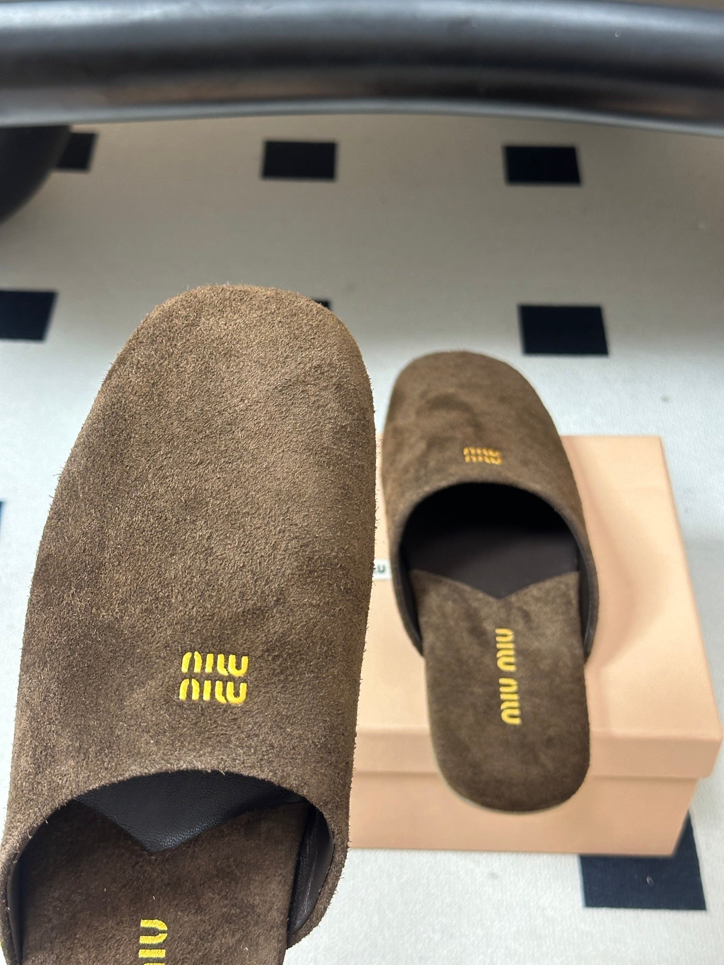 MIUMIU 26S MULE LOAFERS IN DARK BROWN SUEDE LOGO