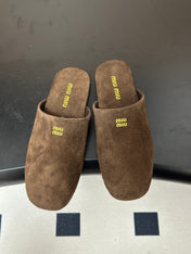 MIUMIU 26S MULE LOAFERS IN DARK BROWN SUEDE LOGO