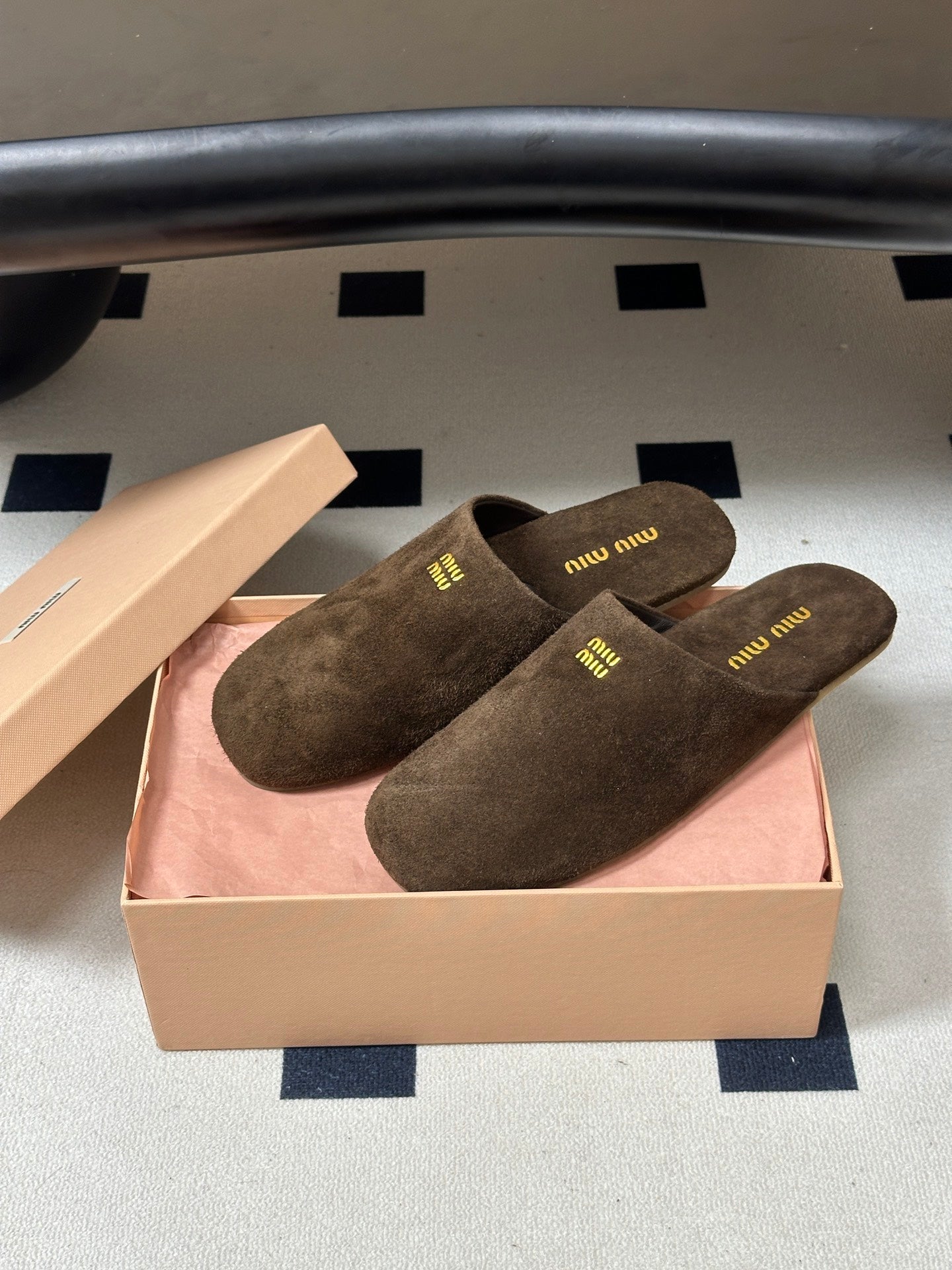 MIUMIU 26S MULE LOAFERS IN DARK BROWN SUEDE LOGO