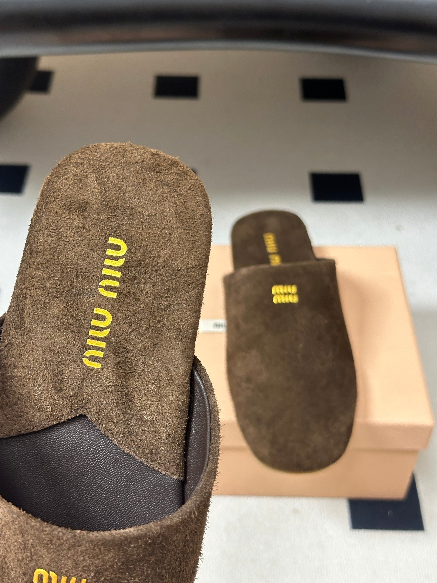MIUMIU 26S MULE LOAFERS IN DARK BROWN SUEDE LOGO