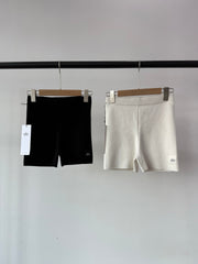 ALO SKINNY KNIT SHORTS STYLE 65