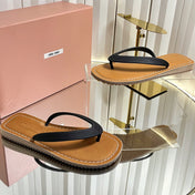 MIUMIU 26S THONG FLAT SANDALS IN BLACK CALFSKIN