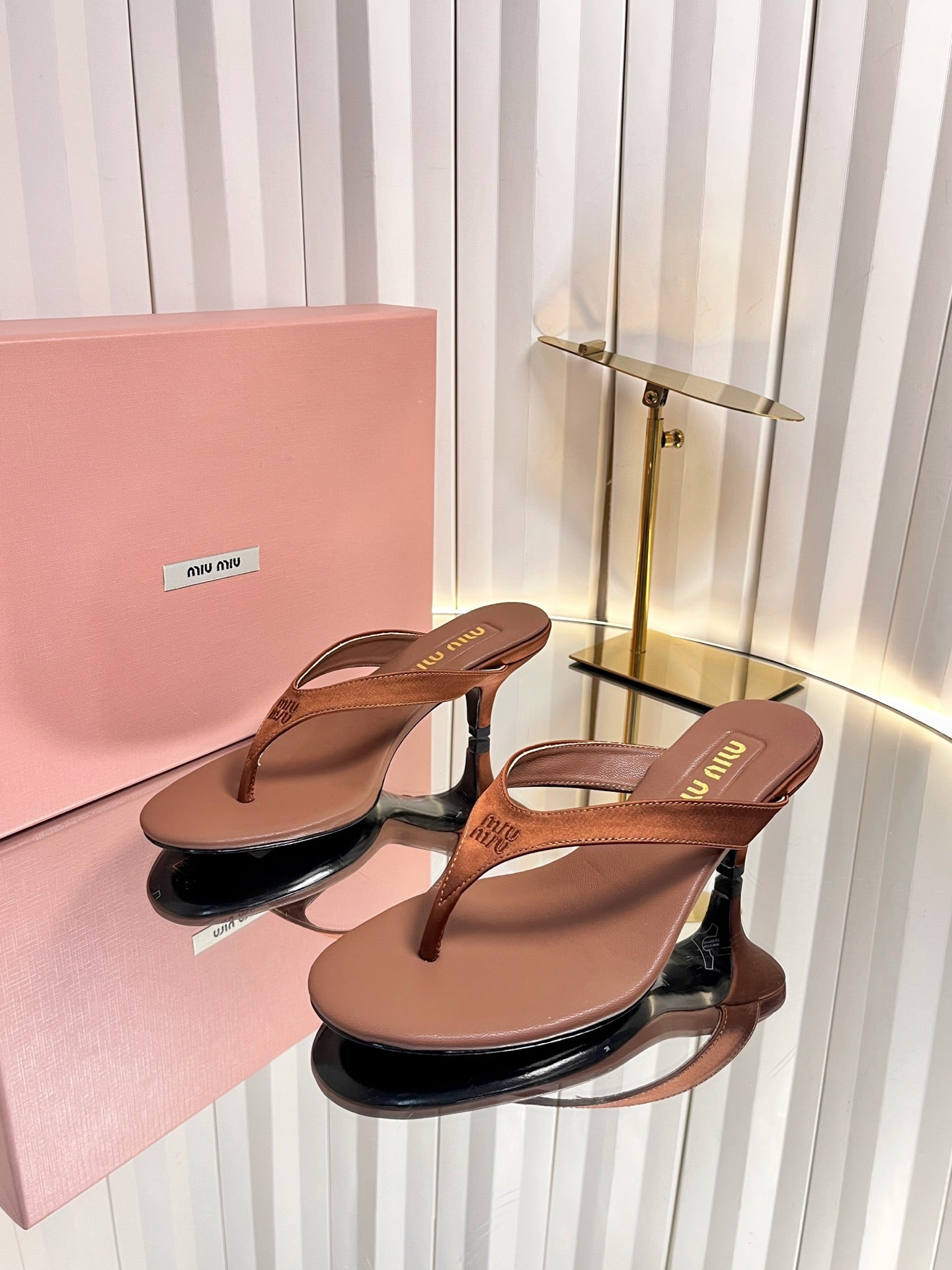MIUMIU 26S THONG HEELED SANDALS 50 MM IN BROWN LAMBSKIN AND SATIN