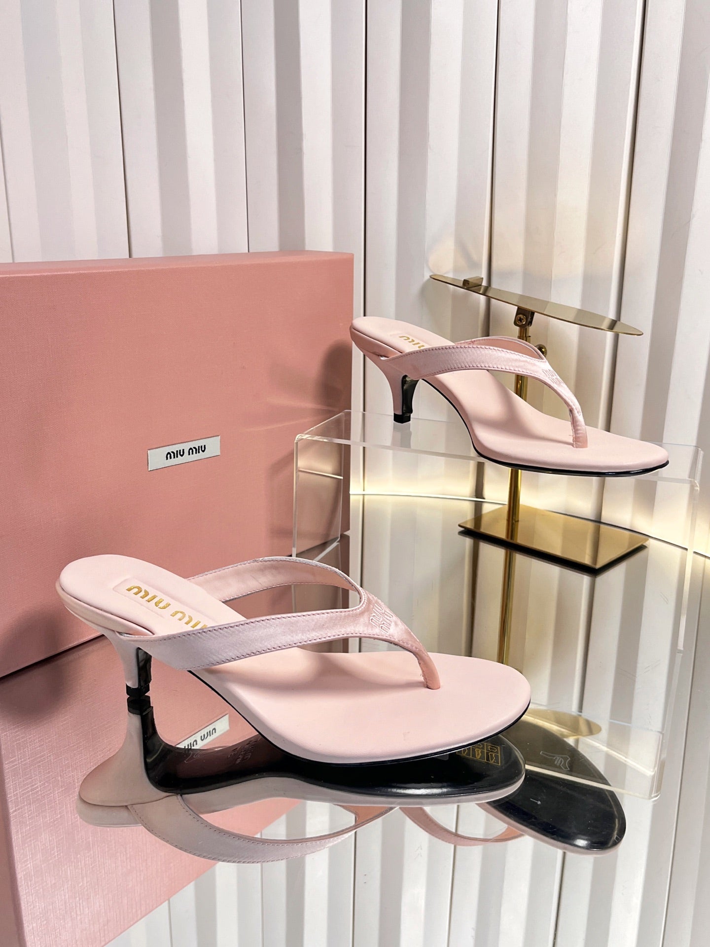 MIUMIU 26S THONG HEELED SANDALS 50 MM IN LIGHT PINK LAMBSKIN AND SATIN