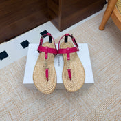YSL 26S THONG SANDALS IN BEIGE RAFFIA AND PINK GLOSSY CALFSKIN
