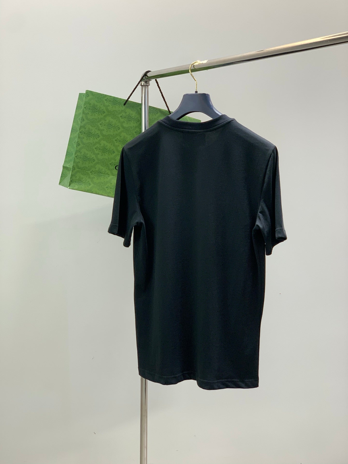 GUCCI 26S SHORT-SLEEVE CREWNECK T-SHIRT 410