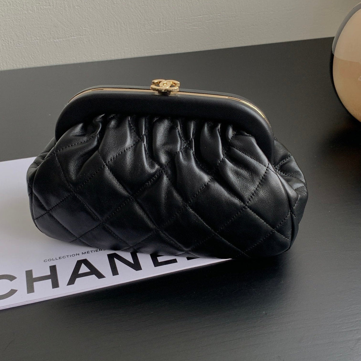 CHANEL 25S CLOUD BAG 23 CM IN BLACK LAMBSKIN WITH GOLD HARDWARE