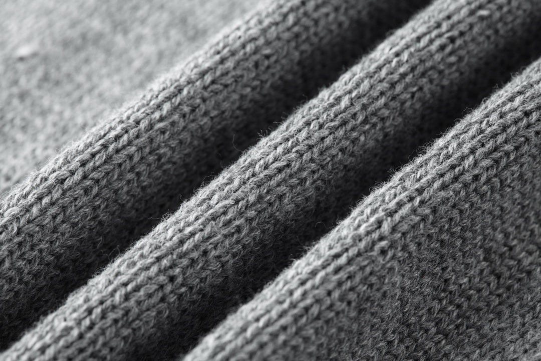 PRADA ZIP-UP KNIT CARDIGAN STYLE 143