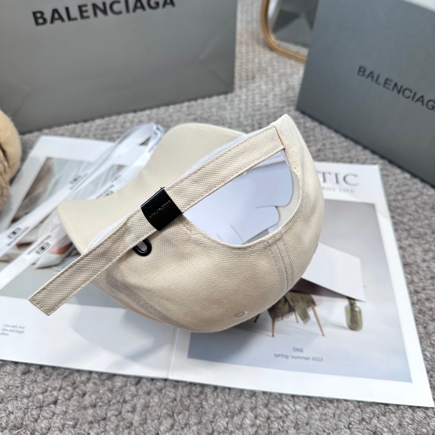 BALENCIAGA 26S BASEBALL CAP STYLE 24